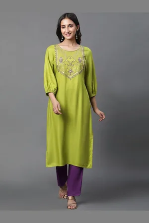 Floral Embroidered Straight Kurta